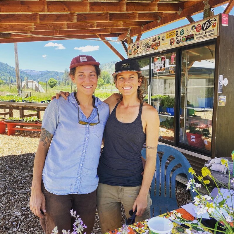 Jessie and Leslie at the Lost Sierra Food Project farm stand